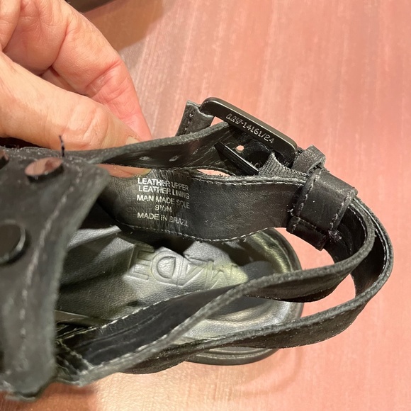 M4D3 Alexa bootie - Picture 11 of 11